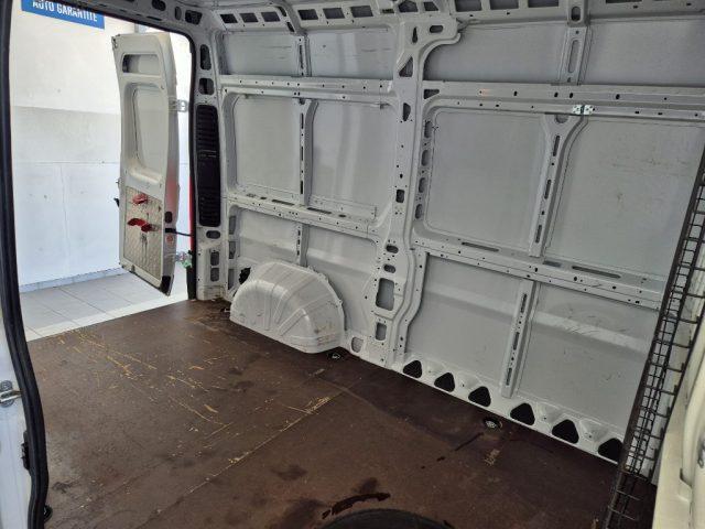 FIAT Ducato 30 2.2 Mjt 120CV PC-TN Furgone