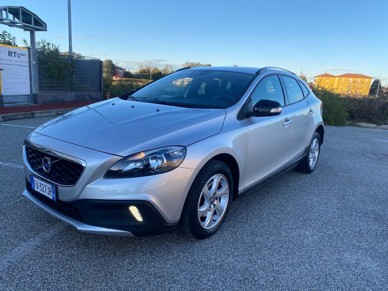 Volvo V40 Cross Country V40 Cross Country D2 Momentum KM CERTIFICATI VOLVO