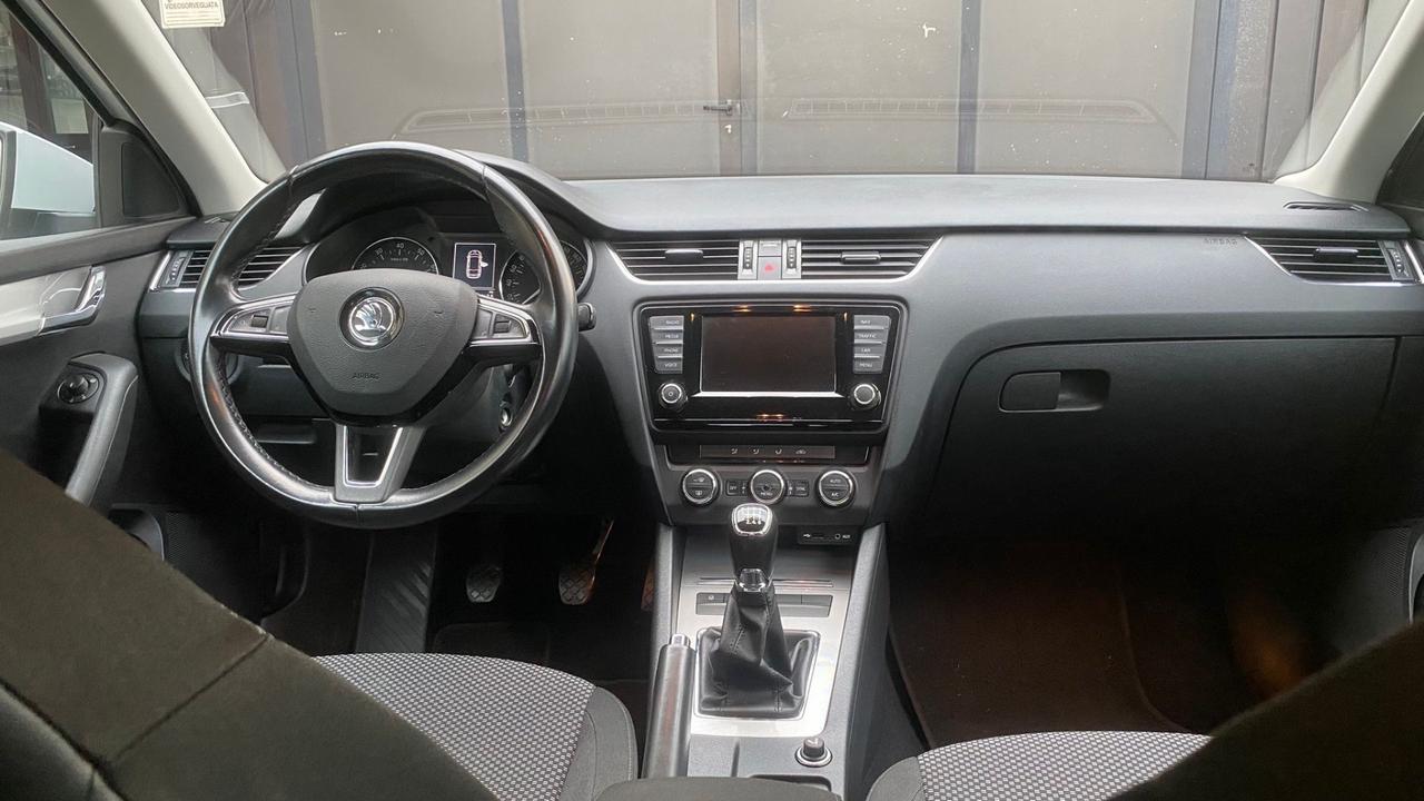 Skoda Octavia 1.4 TSI Wagon Executive G-Tec