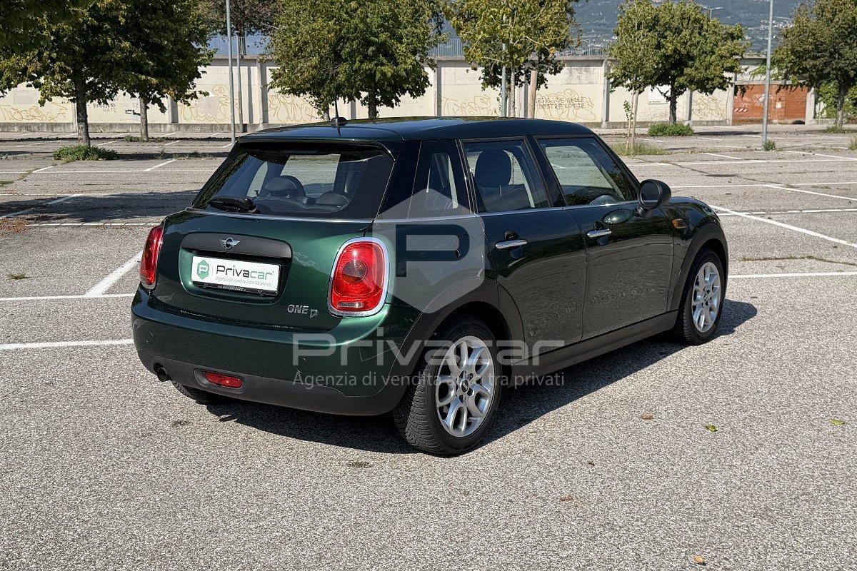 MINI Mini 1.5 Cooper D 5 porte