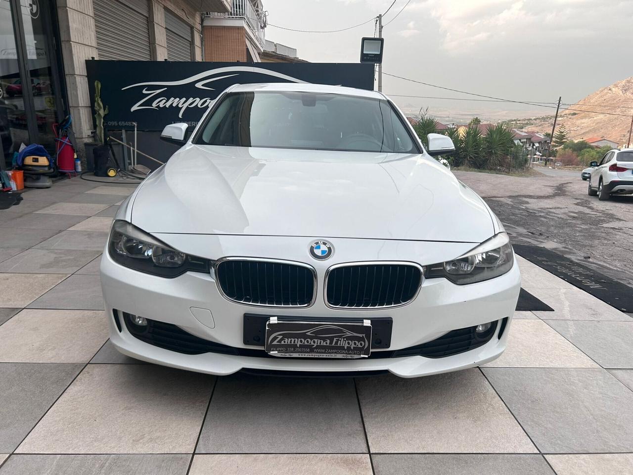 Bmw 320d Touring 184CV auto Luxury - 2013