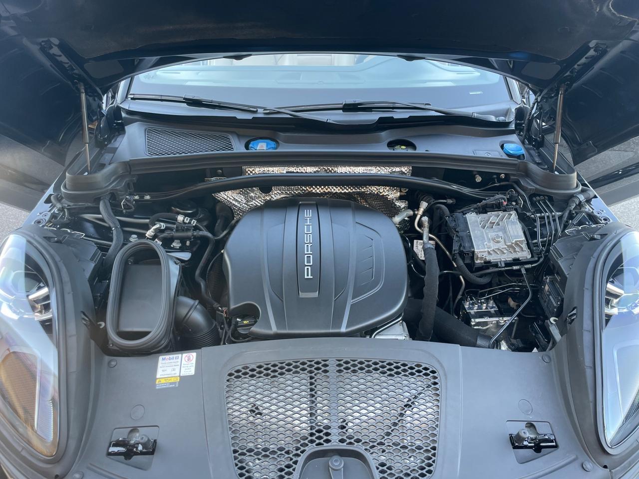 Porsche Macan 2.0 pdk 245CV