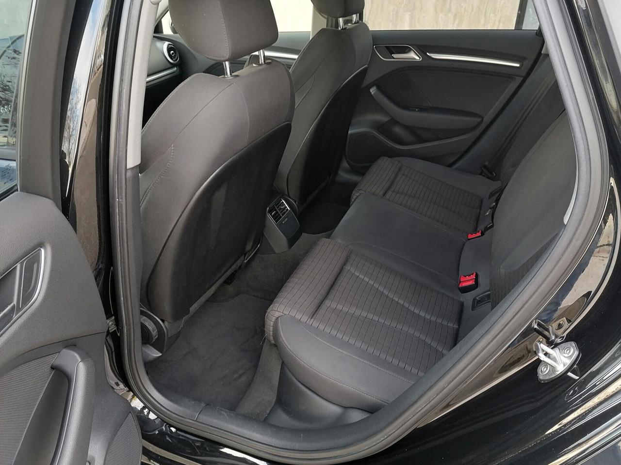 Audi A3 1.6 TDI 116 CV Sport 2018 PERFETTA