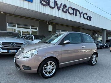 Lancia Ypsilon Ypsilon 1.4 8v NEOPATENTATI