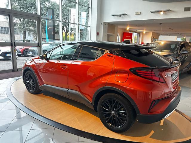 TOYOTA C-HR 2.0 Hybrid E-CVT Premiere
