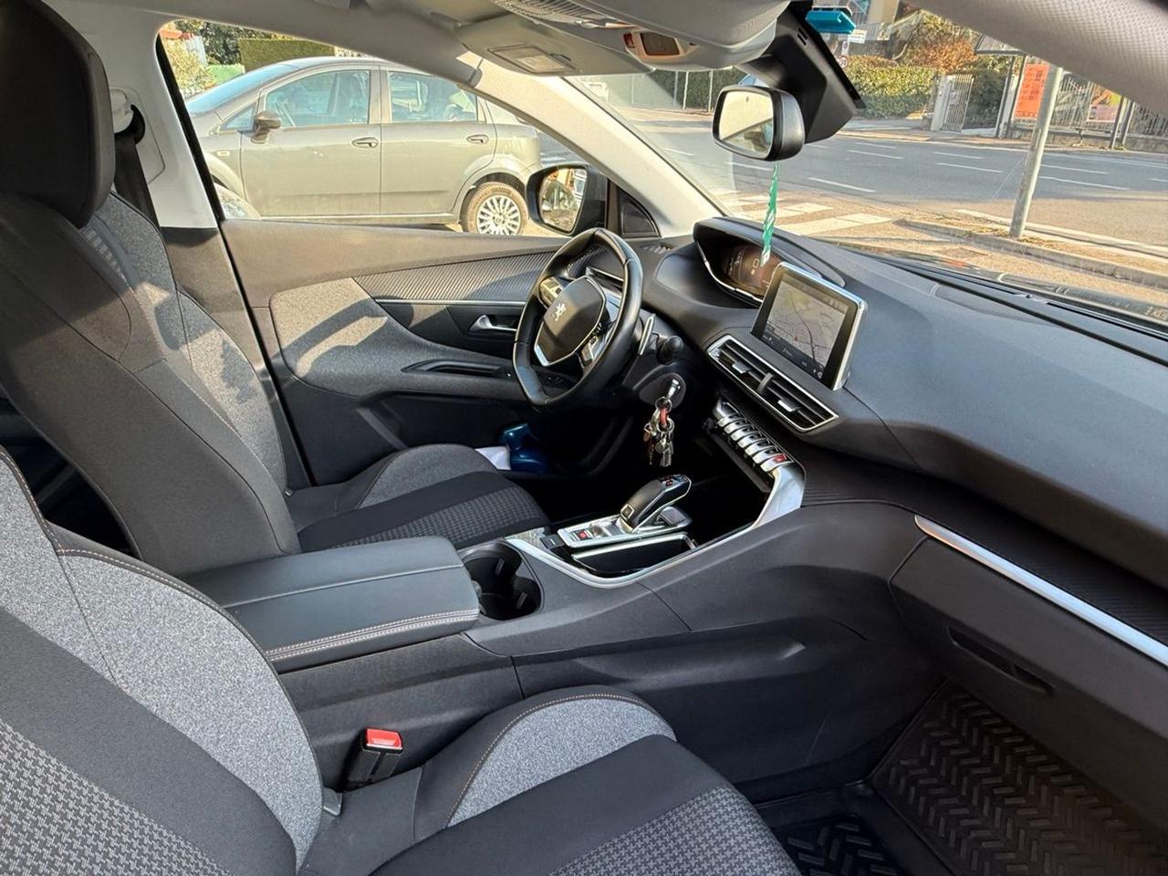 Peugeot 3008 BlueHDi 130 #8835