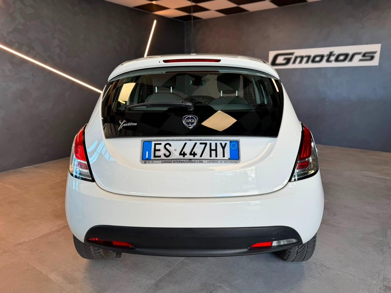 Lancia Ypsilon 1.2 69 CV 5 porte Elefantino