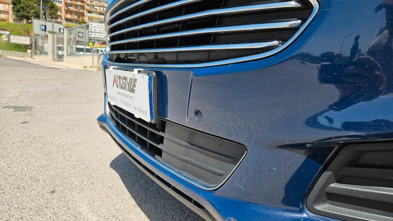 Ford S-Max 2.0 TDCi 150CV Titanium