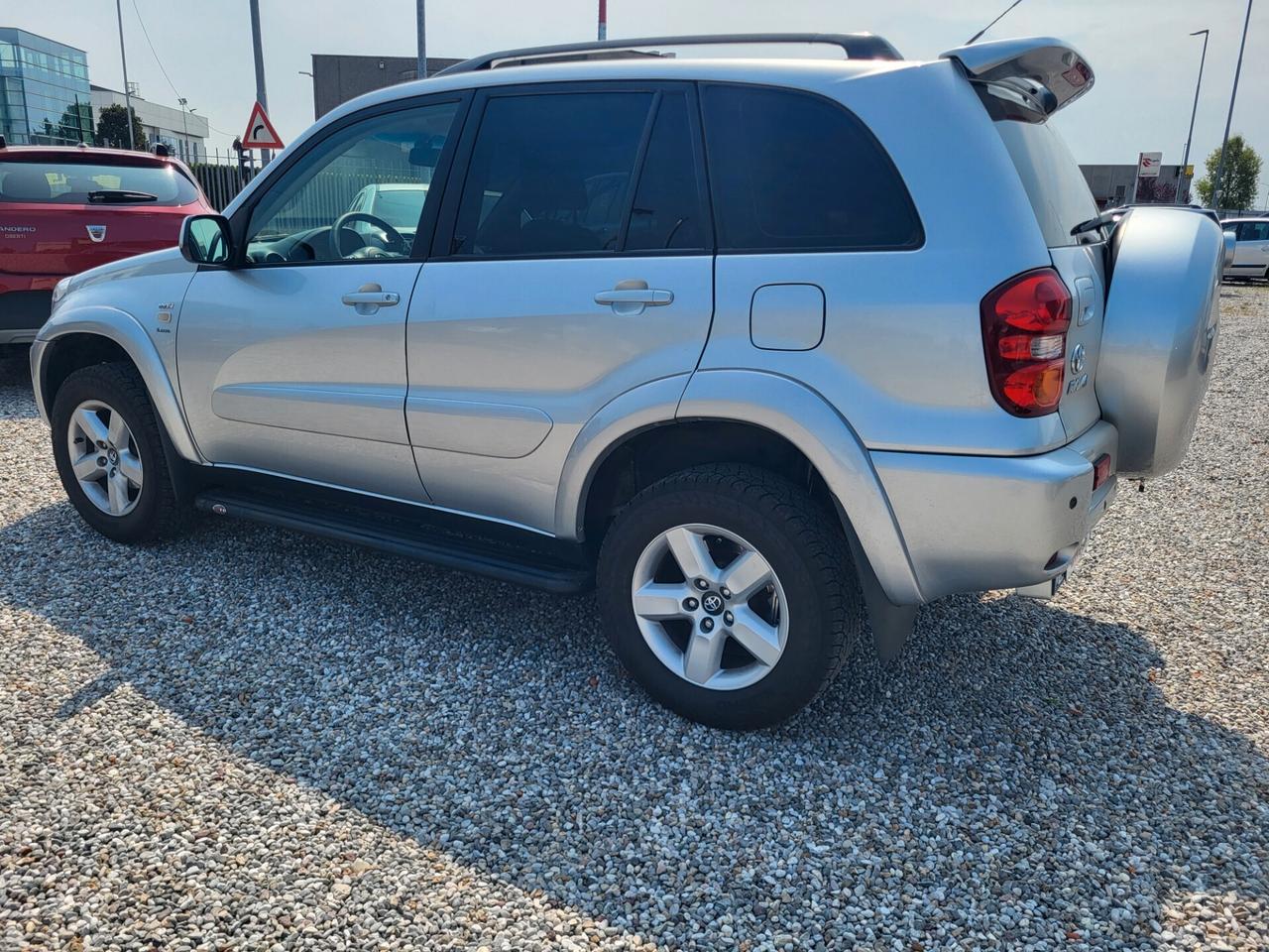 Toyota RAV 4 RAV4 2.0 16V cat 5 porte Sol