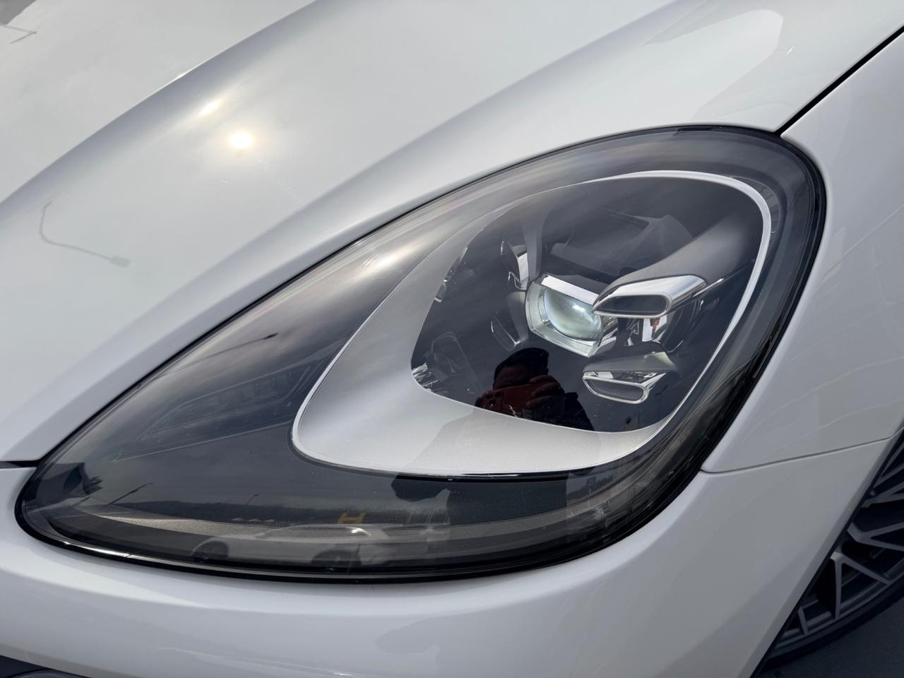 Porsche Cayenne Coupé 3.0 V6 E-Hybrid uni pro in garanzia