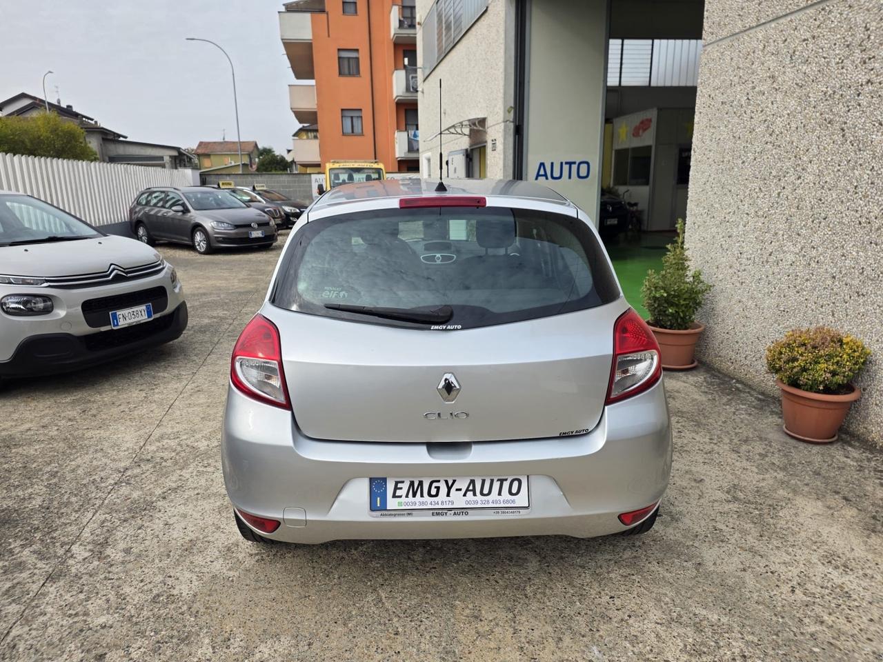 Renault Nuova Clio 1.2 16V 5 porte Live! Euro 5