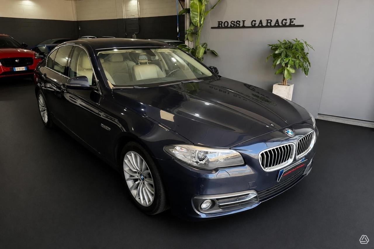 Bmw 520 520d xDrive Luxury