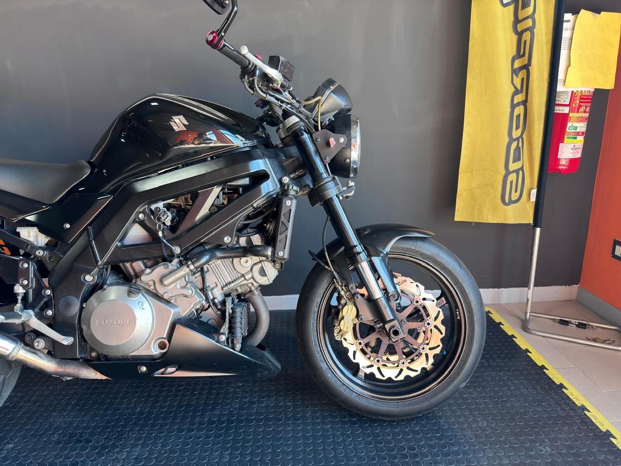 Suzuki SV 1000 N