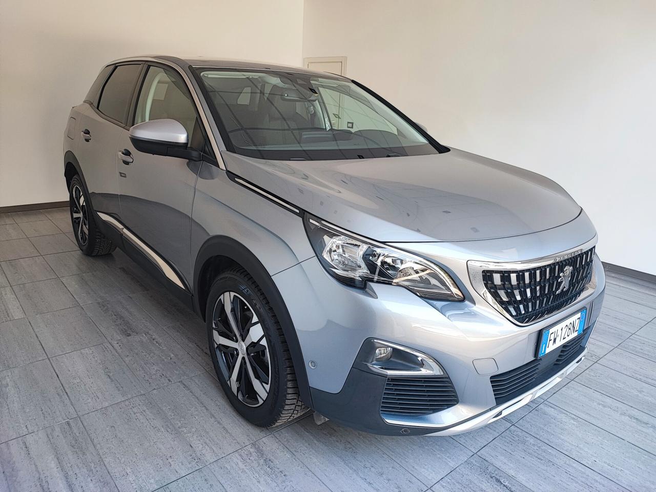 Peugeot 3008 BlueHDi 130 S&S EAT8 Active