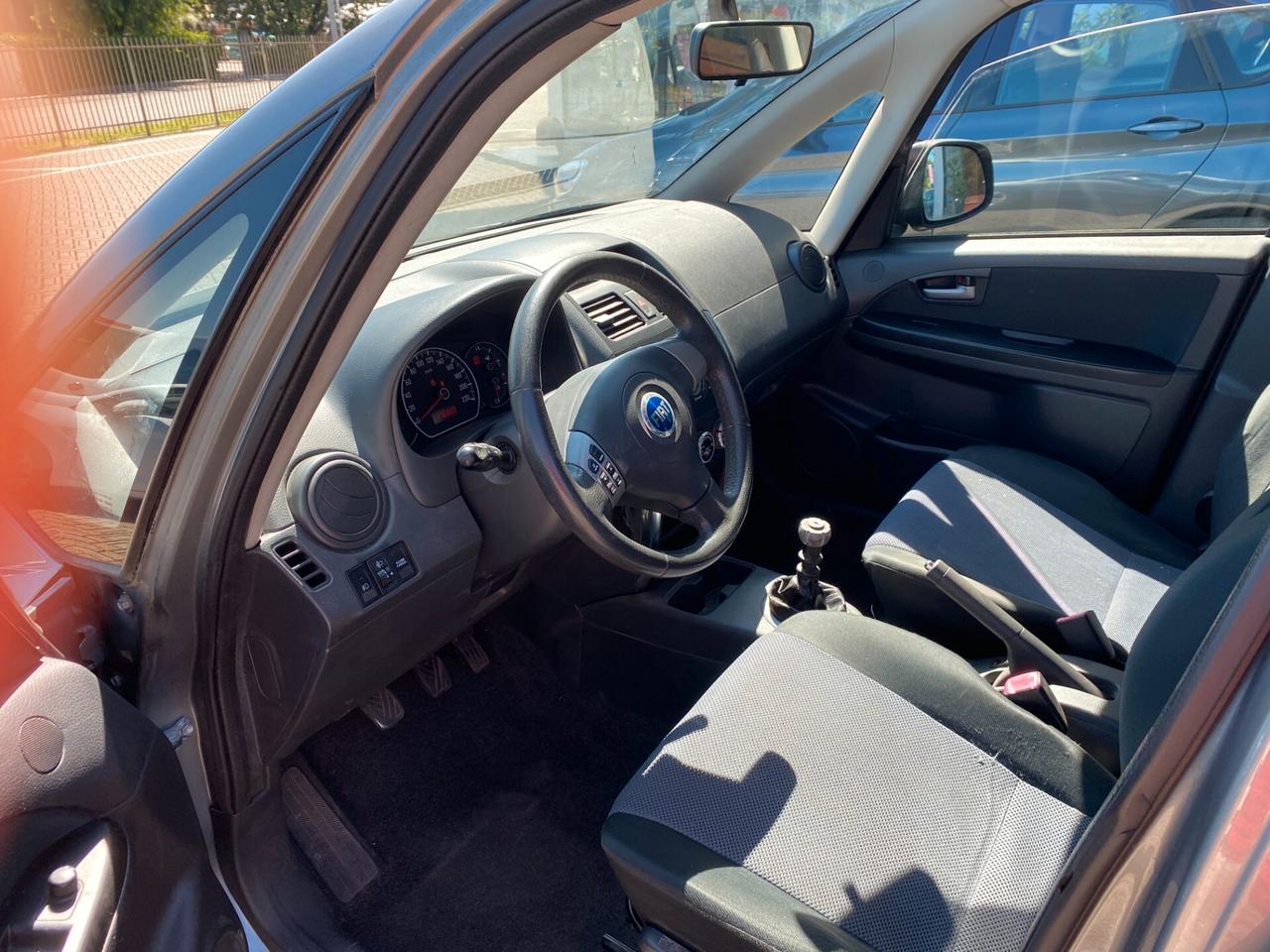 Fiat Sedici 1.9 MJT 4x4 Emotion