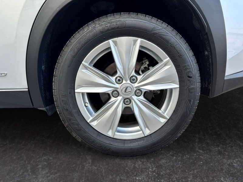 Lexus UX Hybrid Business