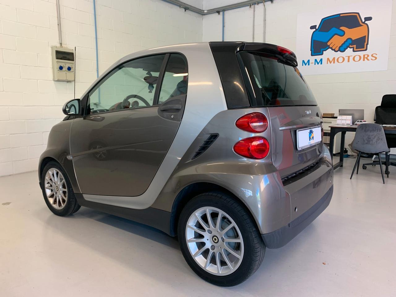Smart ForTwo 1000 62 kW coupé passion