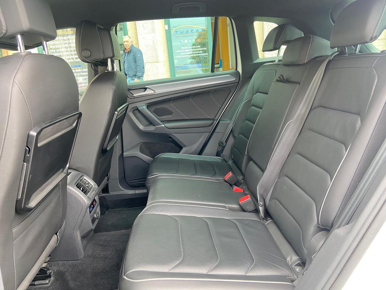 Volkswagen Tiguan VW Tiguan 2.0 TDI R Line