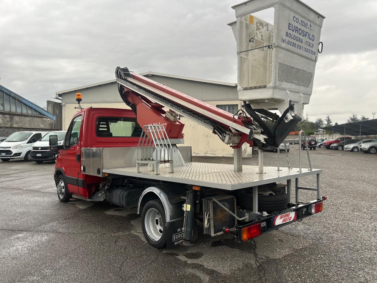 Iveco Daily 35C10 2.3 Hpi cabinato con Cestello elevatore