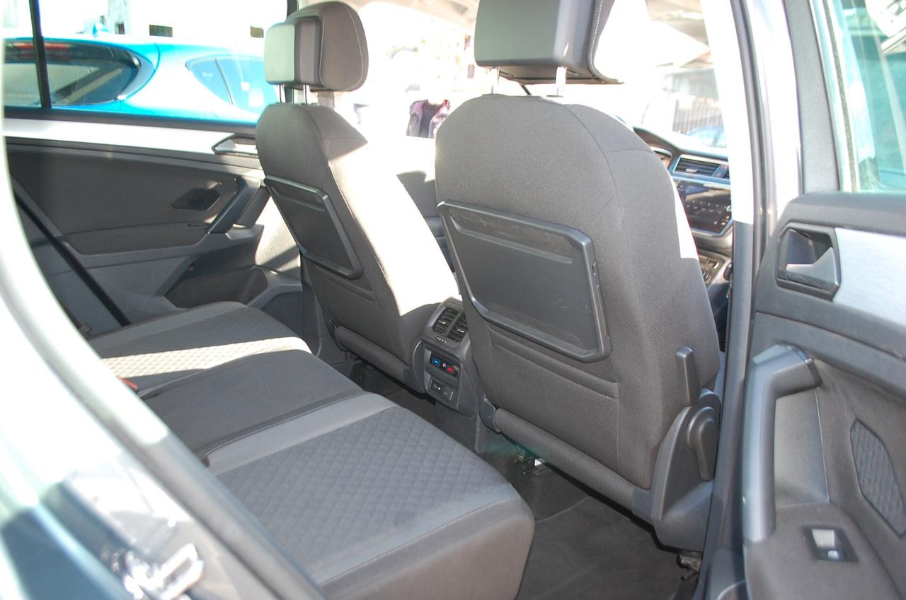 Volkswagen Tiguan 2.0 tdi Advanced R-Line Exterior Pack 150CV DSG