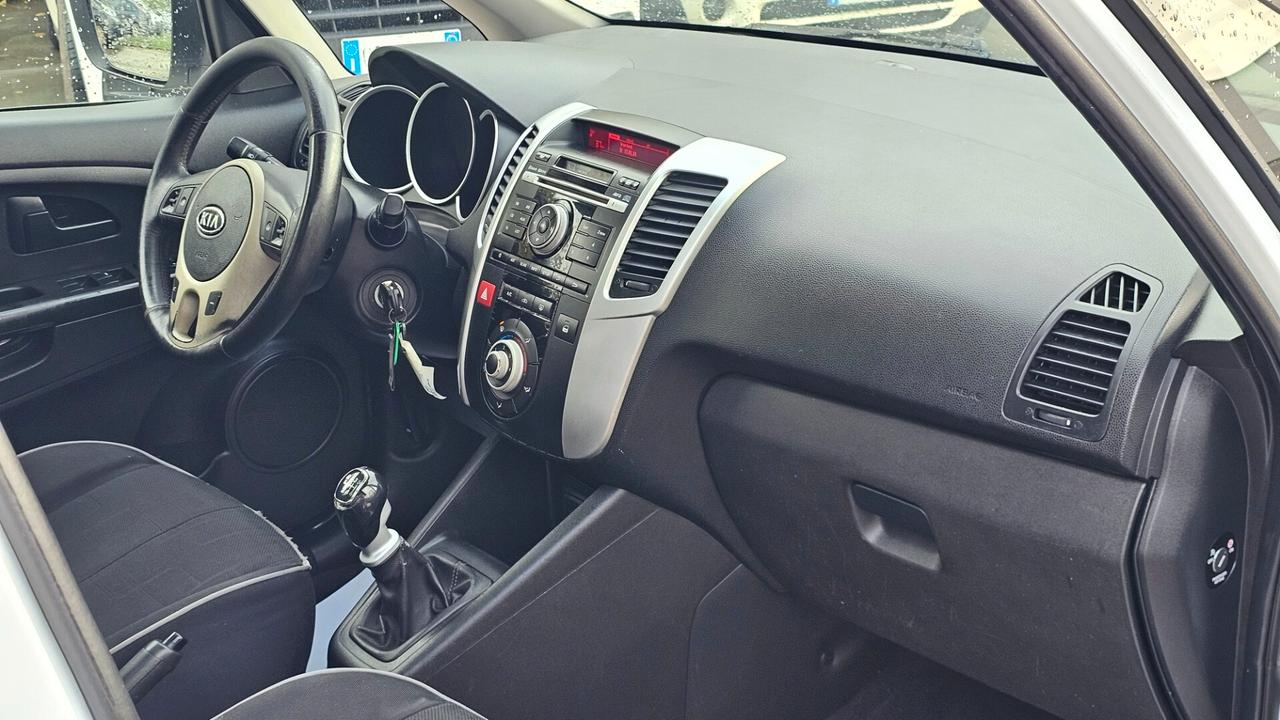 Kia Venga Tetto panoramico WGT