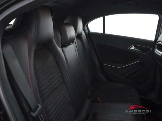 MERCEDES-BENZ A 180 180 CDI Premium - PER OPERATORI DEL SETTORE