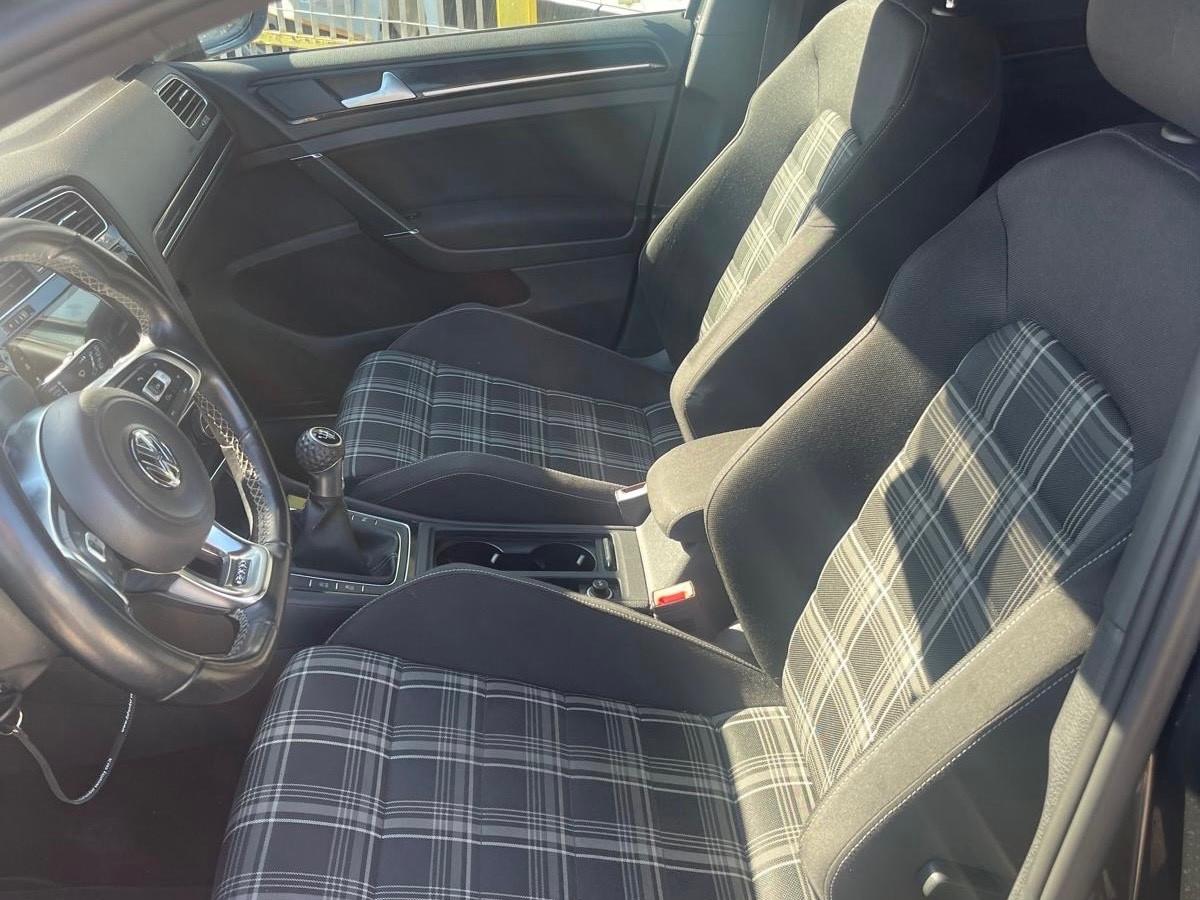 Volkswagen Golf GTD 2.0 TDI DSG 5p. BlueMotion Technology