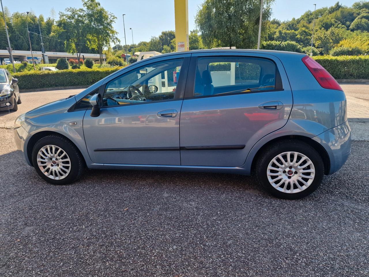 Fiat Grande Punto 1.3 MJT 75 CV 5 porte Dynamic