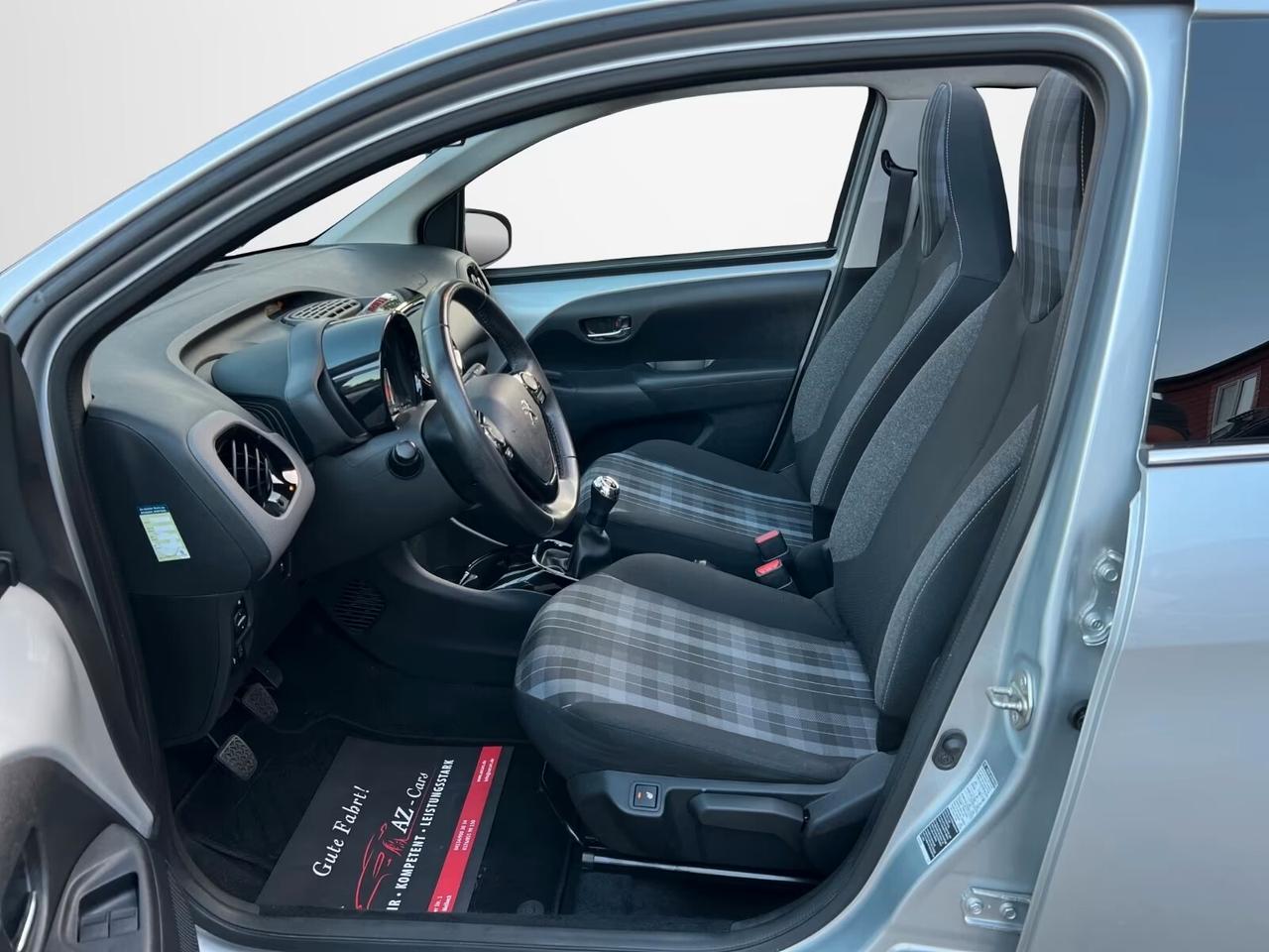 Peugeot 108 VTi 72 5 porte Allure