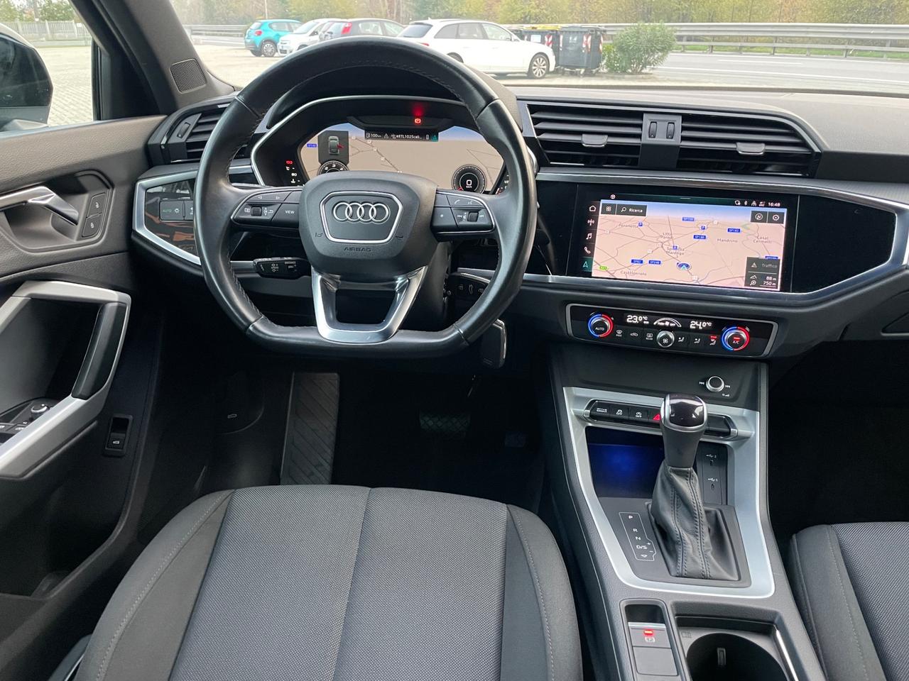 Audi Q3 SPB 35 TDI Business Plus