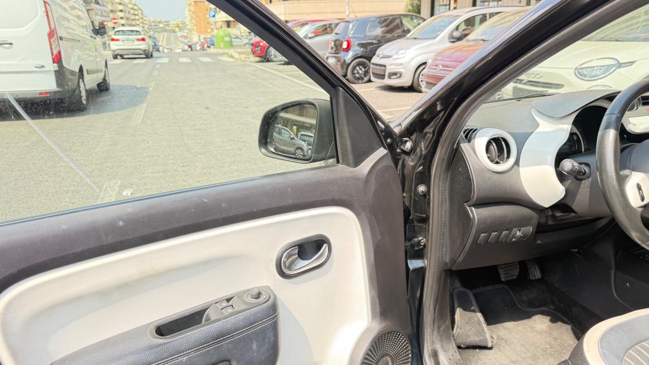 Renault Twingo TCe 95 CV EDC Intens LED NAVI KAMERA PELLE CERCHI 16 CLIMA AUTOMATICO PDC