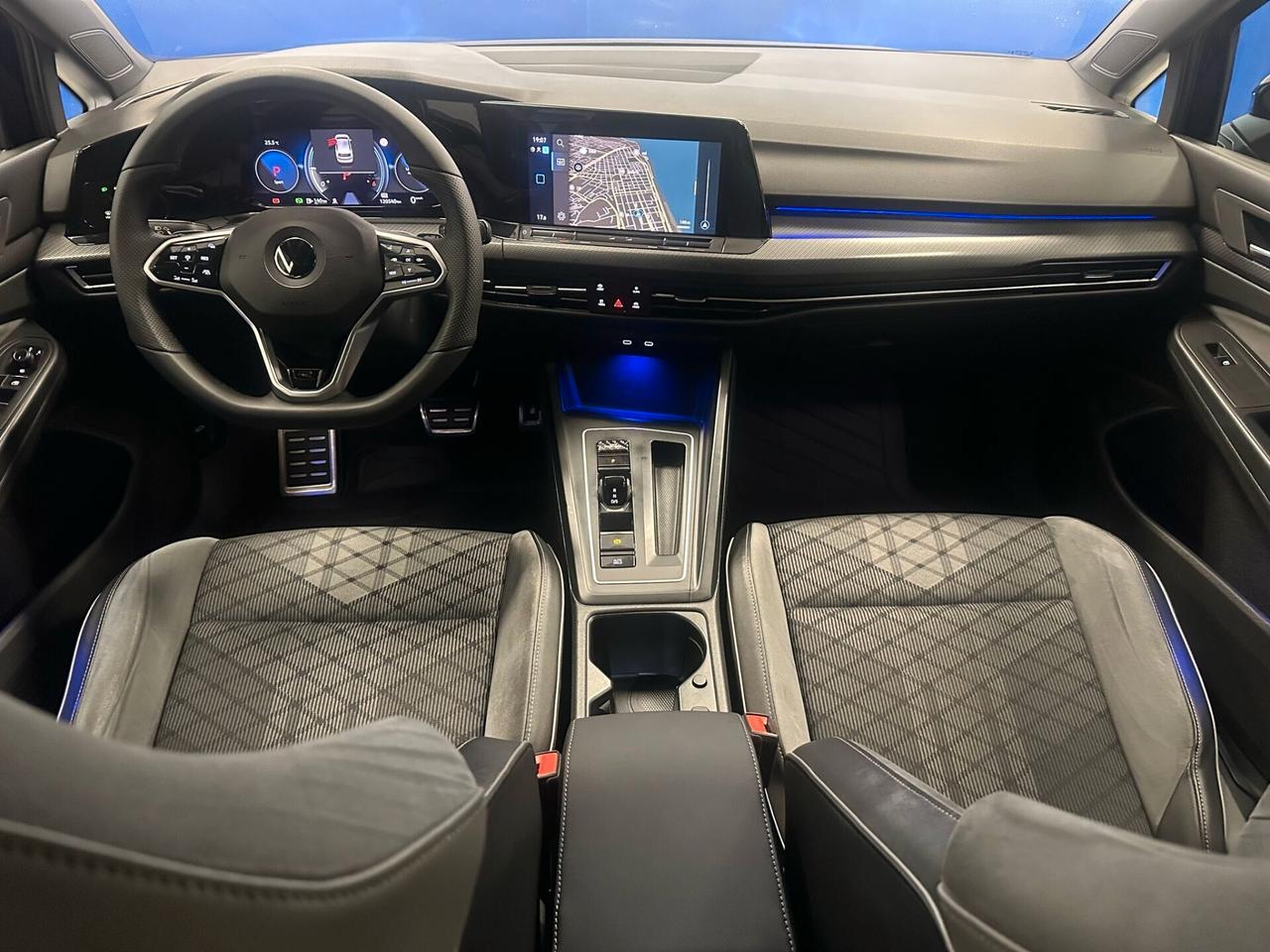 Volkswagen Golf 2.0 TDI 150 CV DSG SCR R-Line