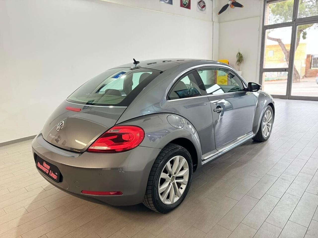 NEW BEETLE 1.6 TDI 105CV DESIGN 2012