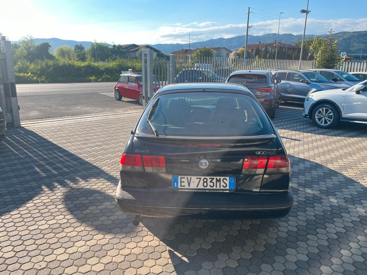 Saab 900 2.0i 16V cat 5 porte SE