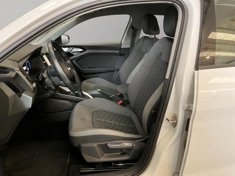 Audi A1 A1 SPB 25 1.0 TFSI S Line Adrenalin