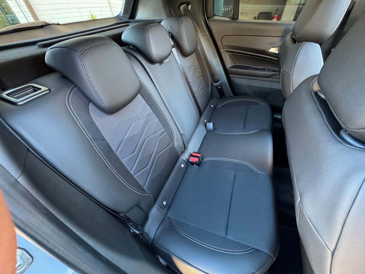 JEEP AVENGER SUMMIT 1.2 TURBO HYBRID EDCT6 110CV