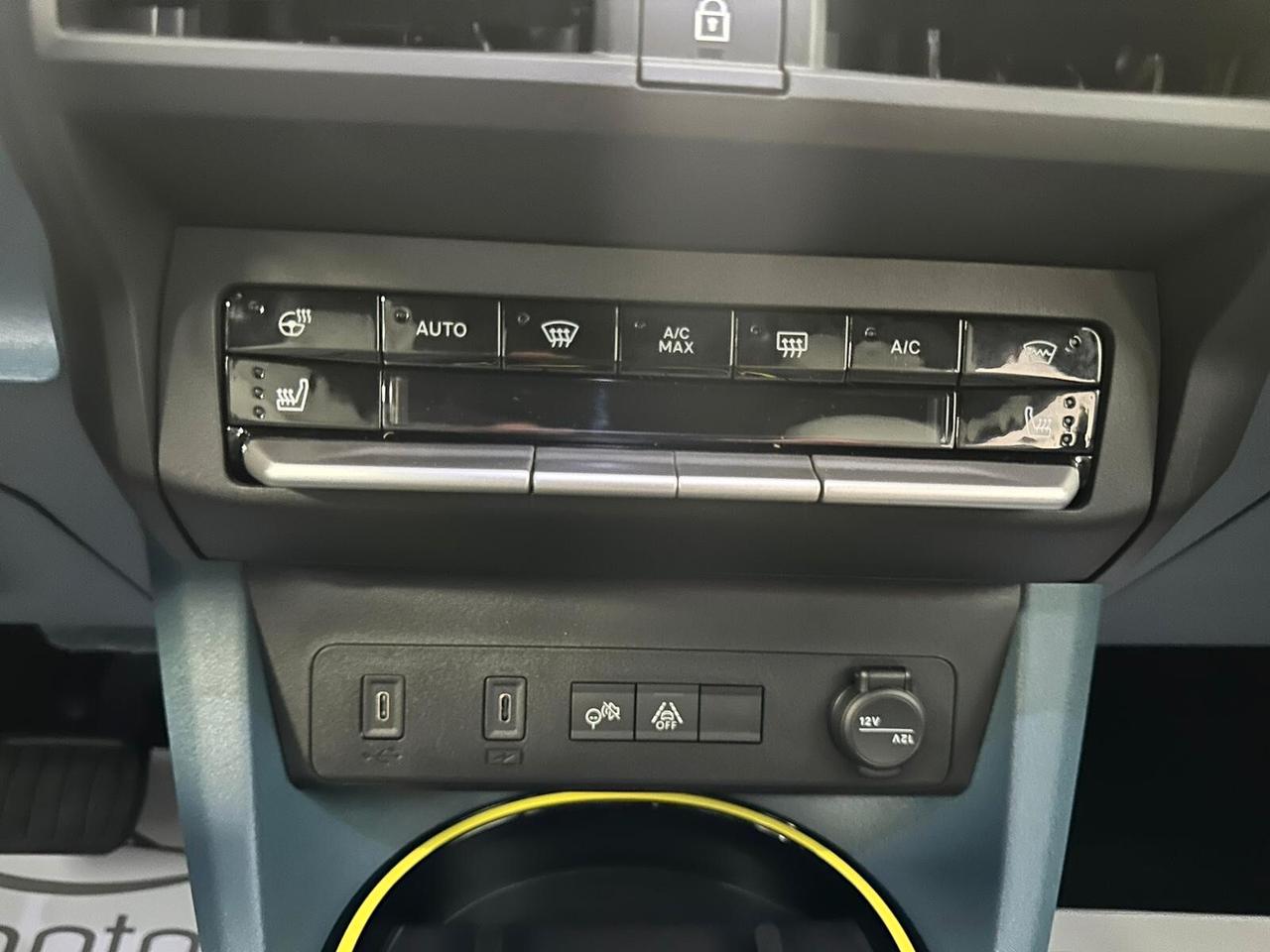 Fiat Grande Panda 1.2 Hybrid 110 CV S&S La Prima