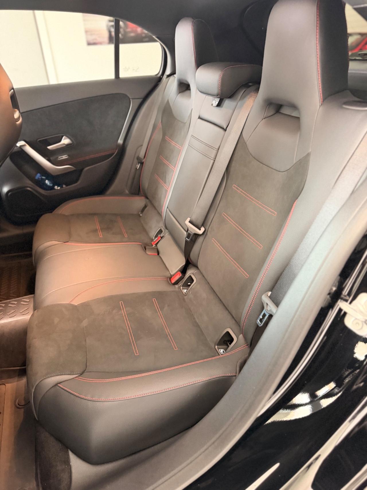 Mercedes-benz A 200 d Automatic AMG Line Premium Plus