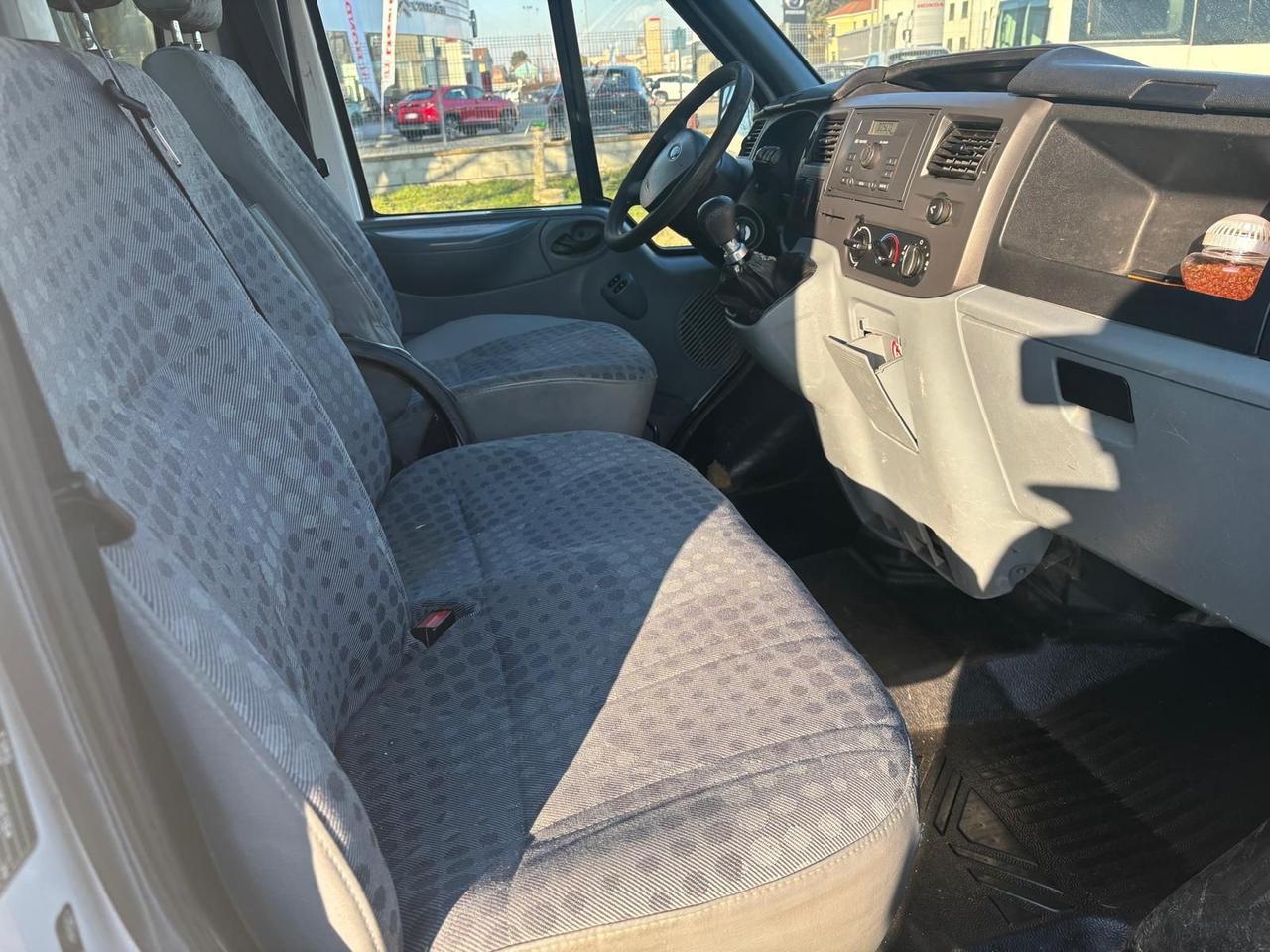 FORD TRANSIT RIBALTABILE