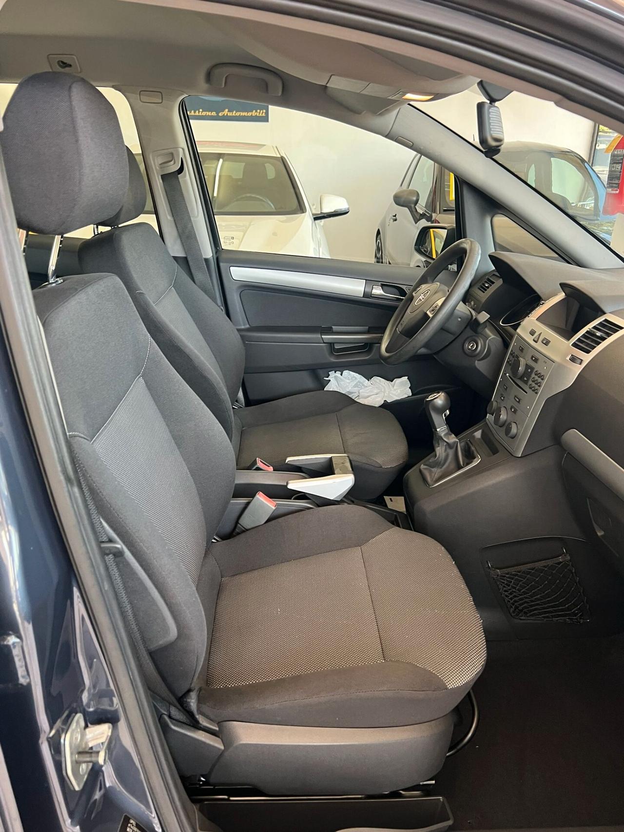 Opel Zafira 1.7 CDTI 110CV Cosmo 7 POSTI