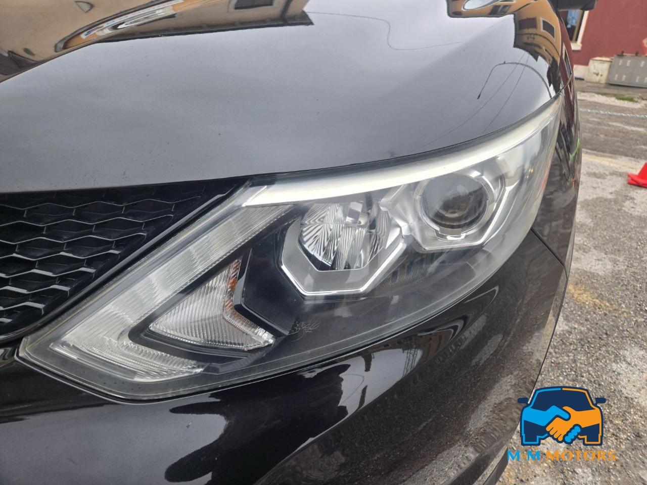 NISSAN Qashqai 1.5 dCi Tekna Plus