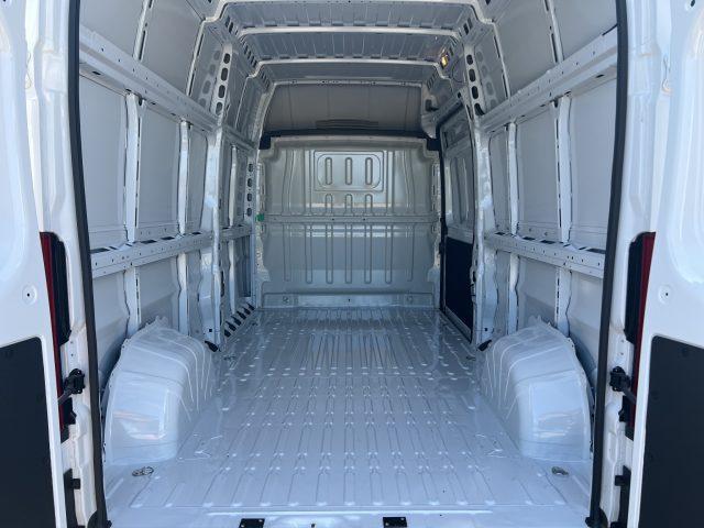 PEUGEOT Boxer Boxer 335 2.2 BlueHDi 140 S&S PLM-TA Furgone