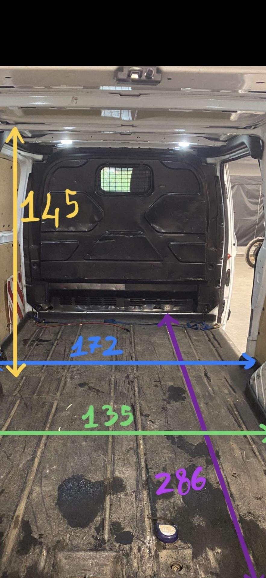 Ford Transit Custom 270 2.2 TDCi PC Furgone Trend