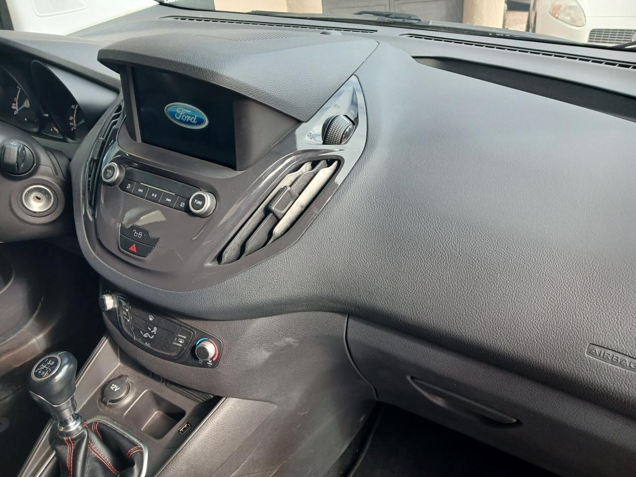 Ford Tourneo Courier 1.0 EcoBoost 100 CV Sport