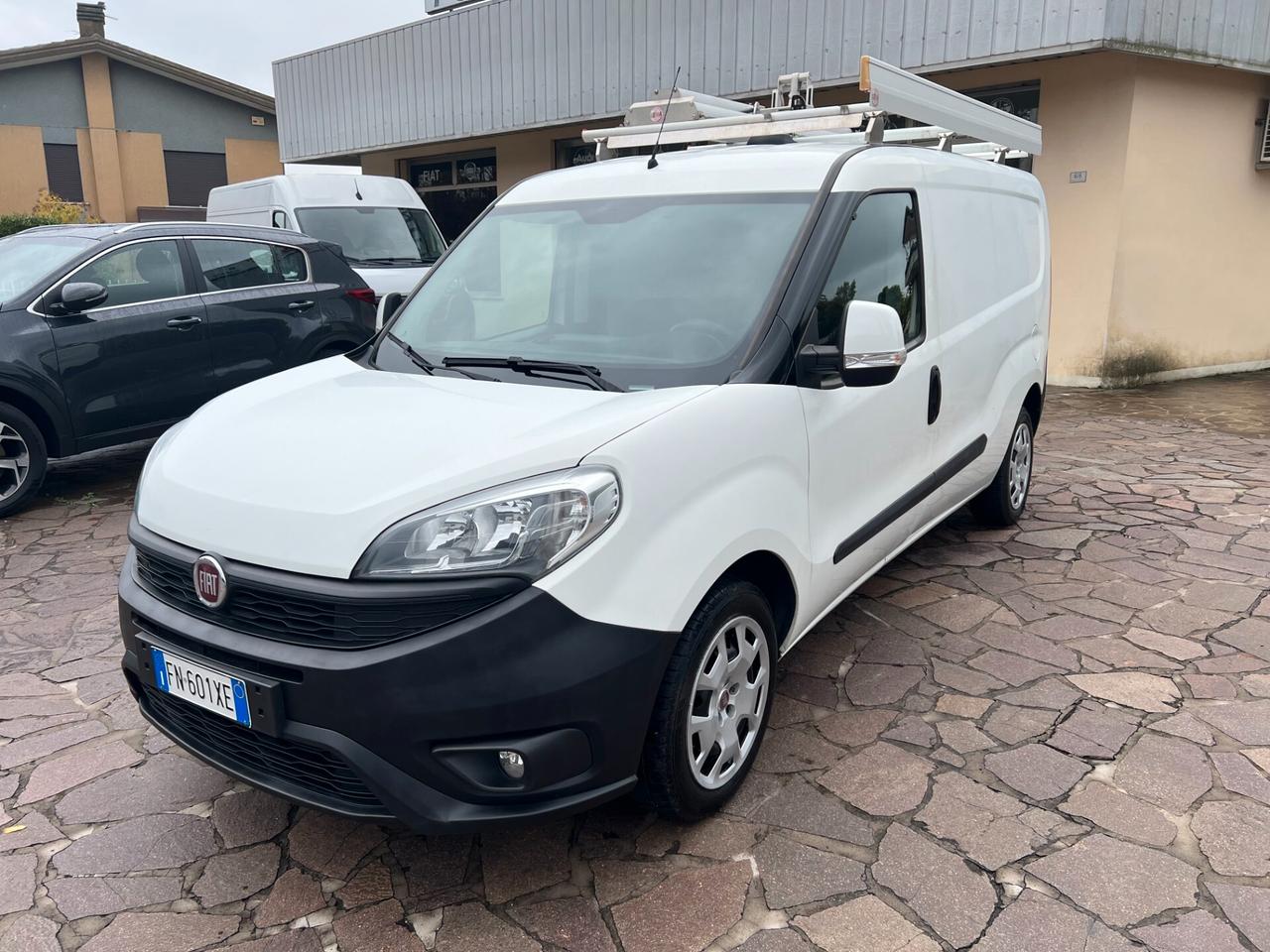Fiat Doblo 1.4 T-Jet Natural Power PL-TN Cargo Maxi Allestito