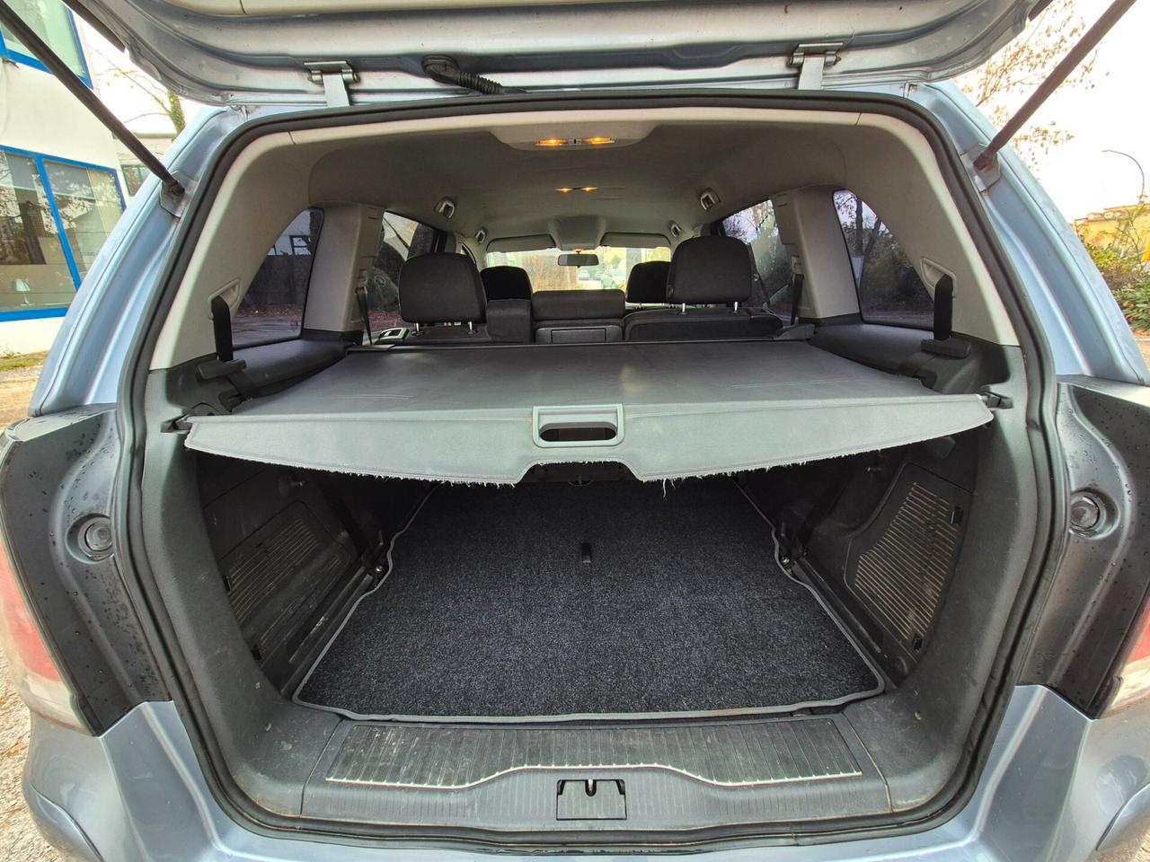 ZAFIRA 7 POSTI GANCIO TRAINO GARANZIA 12 MESI