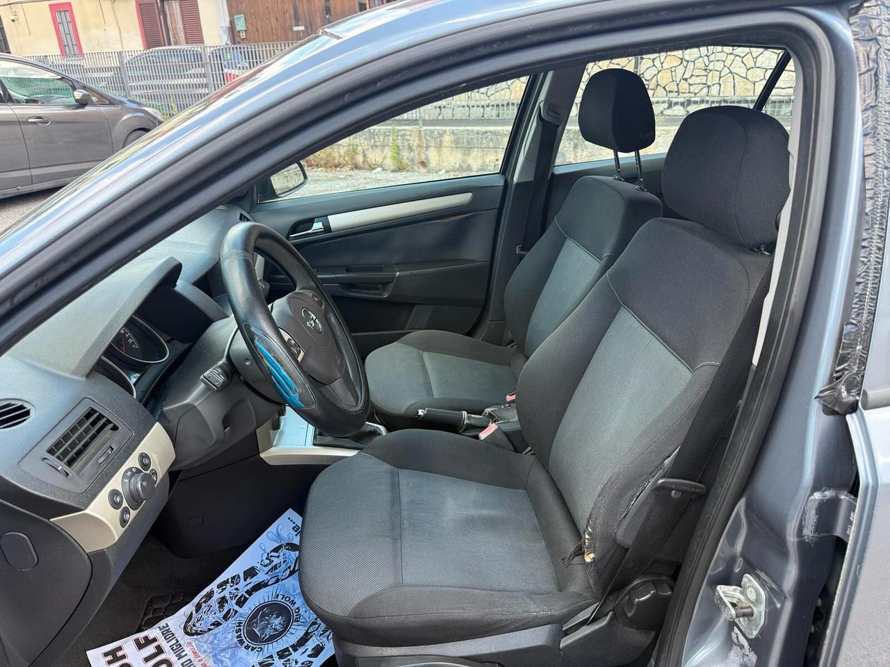 Opel Astra 1.3 CDTI 5 porte Enjoy