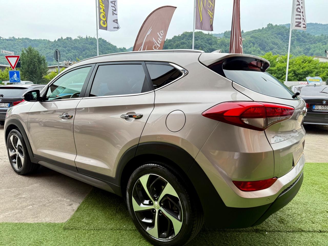 Hyundai Tucson 1.7 CRDi FULL OPTIONAL