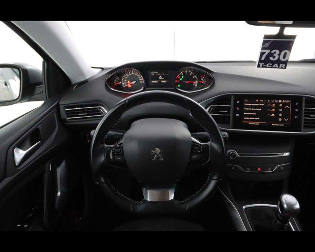 PEUGEOT 308 PureTech Turbo 130 S&S Allure