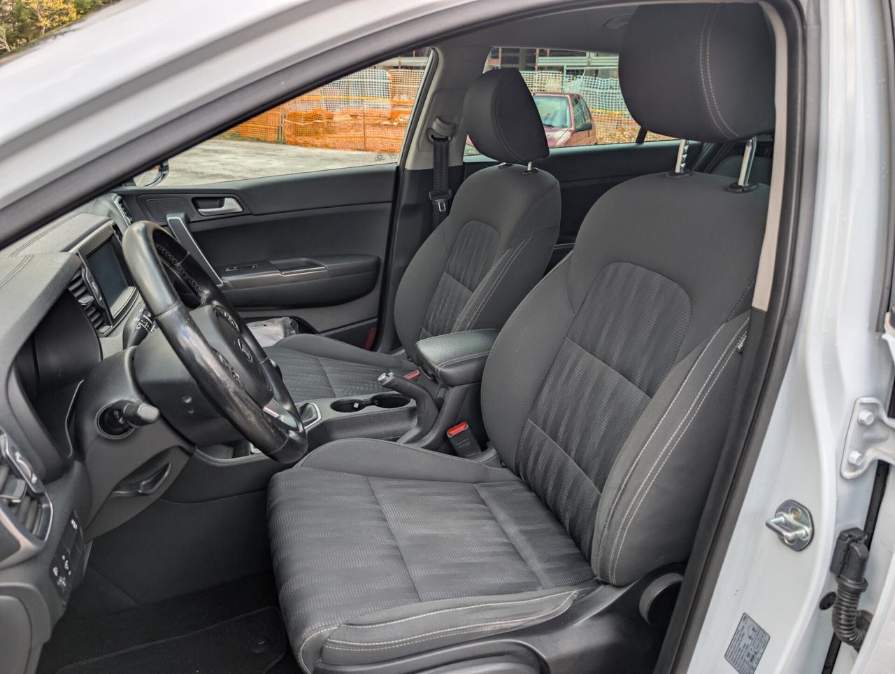 Kia Sportage business